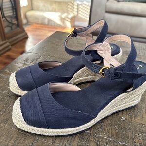 COLE HAAN Cloudfeel Blue Canvas Ankle Strap Espadrille Wedge Sandals Size 8.5 B